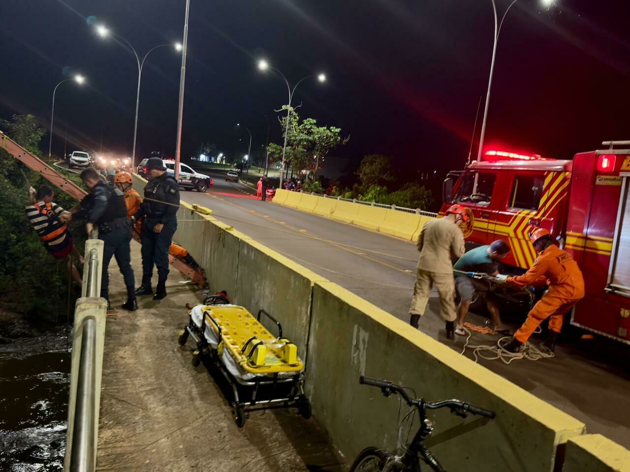 Imagem de compartilhamento para o artigo Homem se joga da ponte do Rio Sucuriú após discussão com a esposa em Costa Rica da MS Todo dia